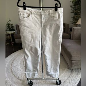 J. Jill White Authentic Fit Cropped Jeans Size 16 EUC